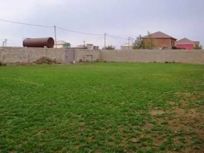 3 sot torpaq sahəsi, Ucar